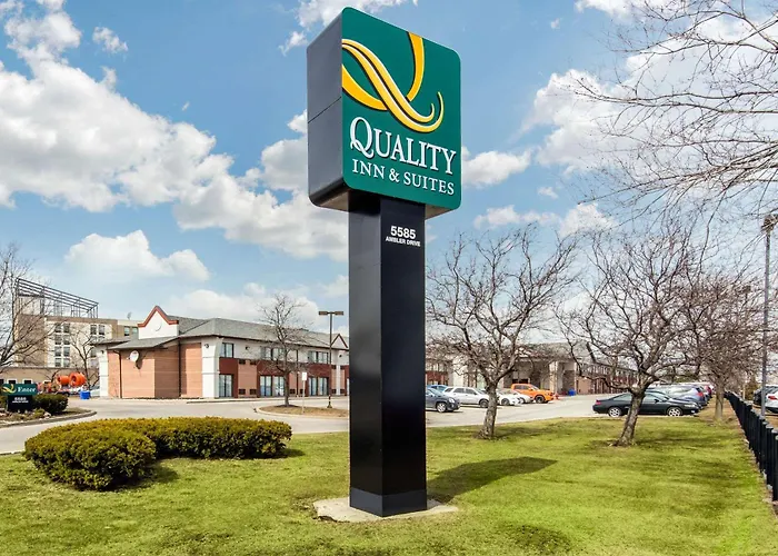 Quality Inn & Suites 5585 Ambler Drive Mississauga Ontario