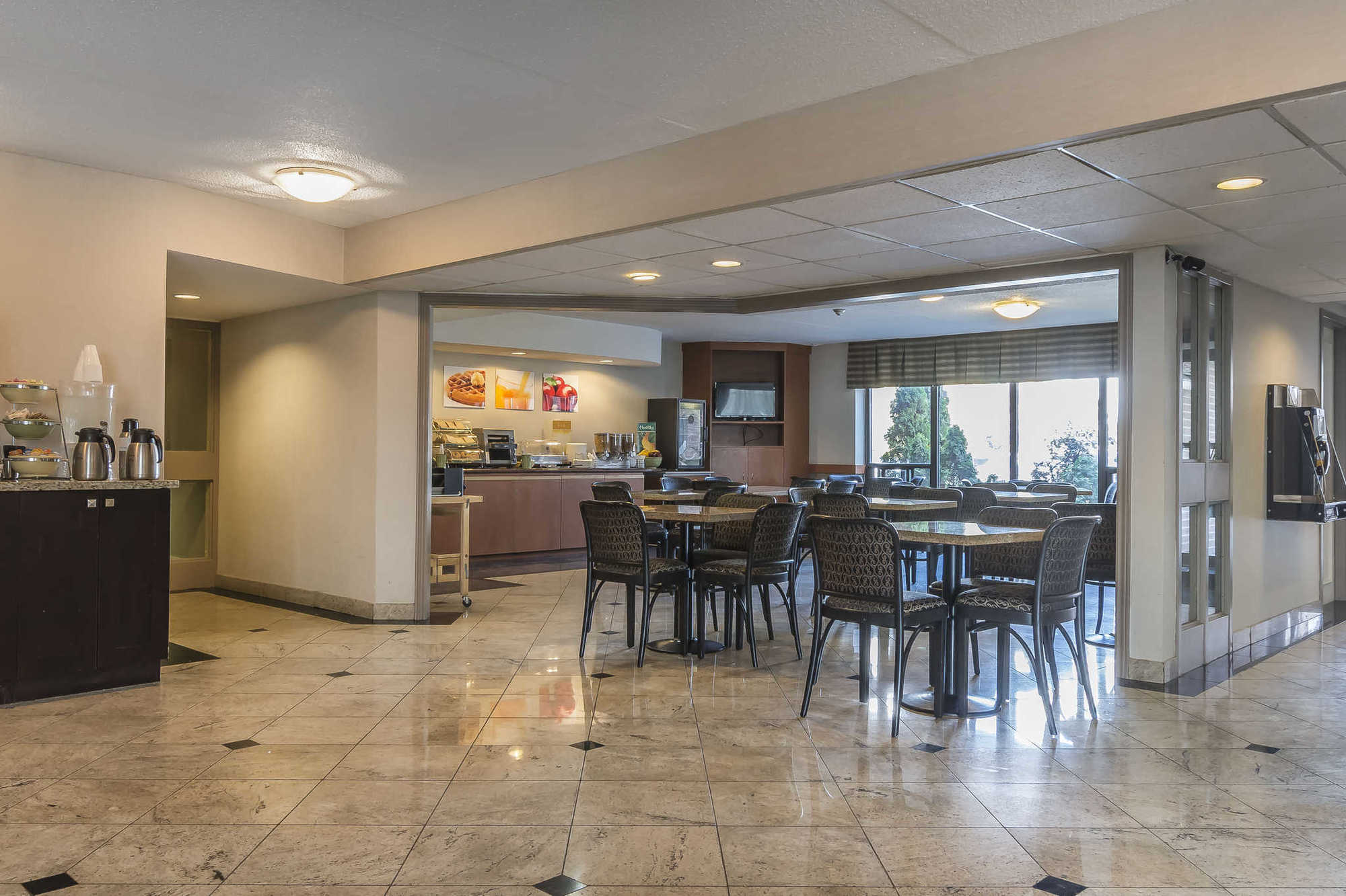 Quality & 5585 Ambler Drive Ontario 3* Mississauga